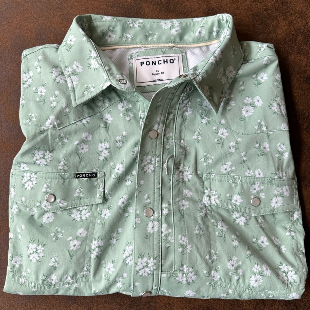 Poncho “Bat Masterson” Floral Button Down Shirt Quick Dry, Beach or River